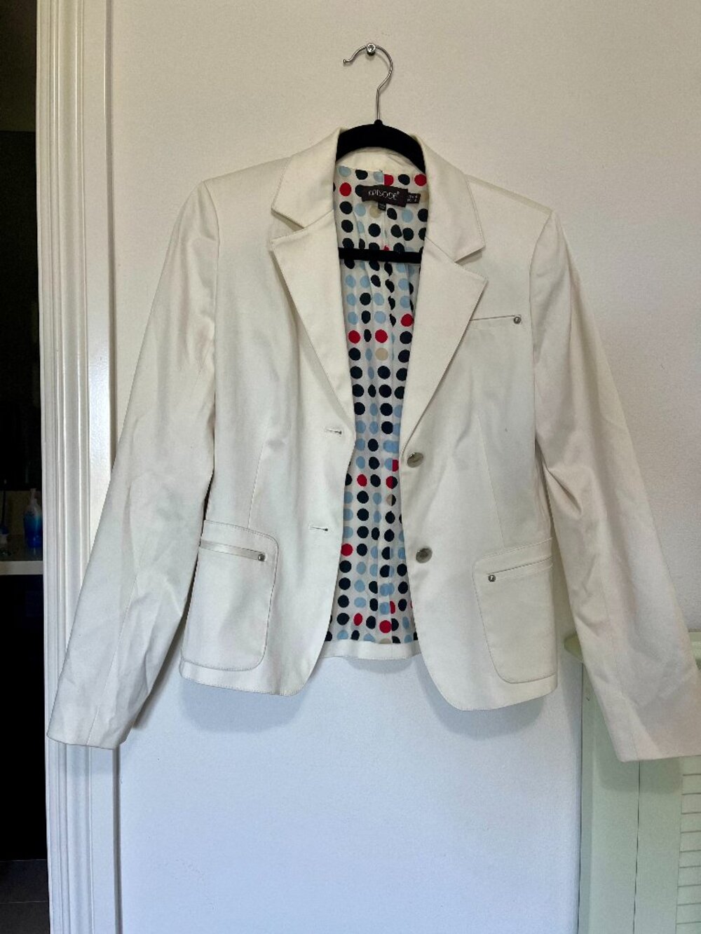 Episode White Silk-Lined Chic Blazer
